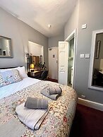 Relax Inn Guest House