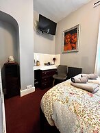 Relax Inn Guest House