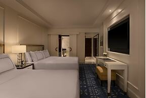 AZUR Legacy Collection Hotel