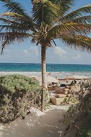 Astral Tulum
