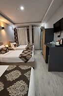 Whitestone Hotel