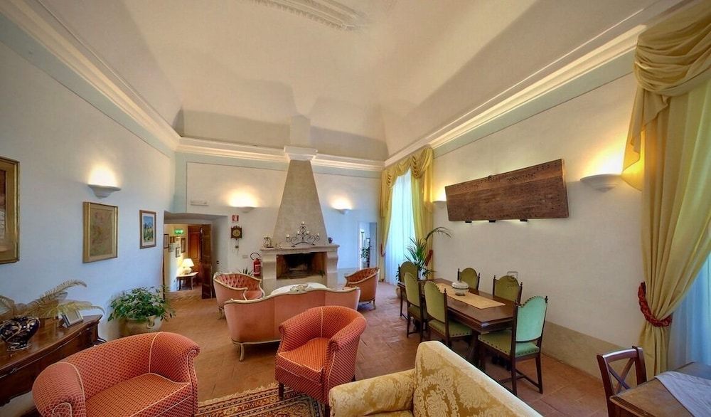 Country House Monastero le Grazie