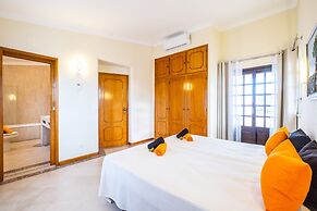 Villa Molucas