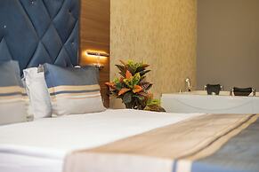 VELMORE HOTEL & SPA