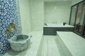 VELMORE HOTEL & SPA