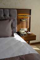 VELMORE HOTEL & SPA