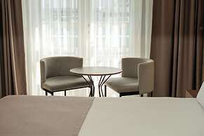 VELMORE HOTEL & SPA