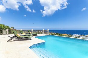 Coral Estate Holidays