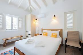 Coral Estate Holidays