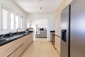 Coral Estate Holidays