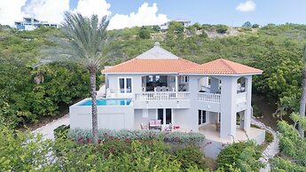 Coral Estate Holidays