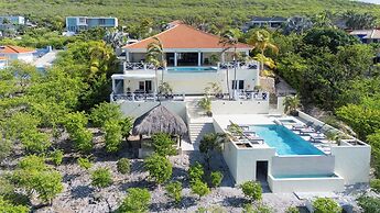 Coral Estate Holidays