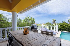 Coral Estate Holidays