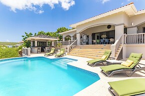 Coral Estate Holidays