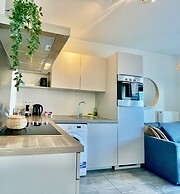 Oneluxstay Antwerp City Centre