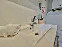 Oneluxstay Antwerp City Centre