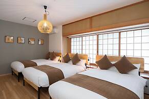 Azami Ann