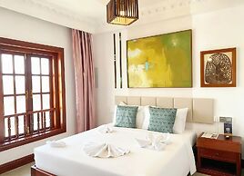Angkor Land Urban Boutique