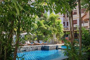 Angkor Land Urban Boutique