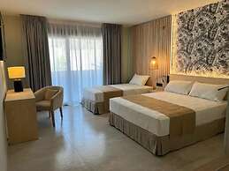 Hotel Noy