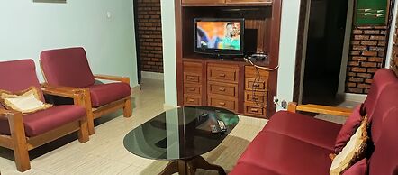 Charming 2-bed House in Kigali