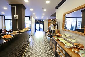 Maca Otel