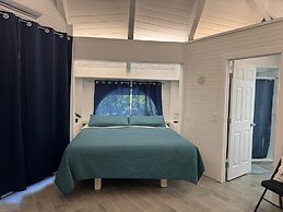 Barnacle Resort