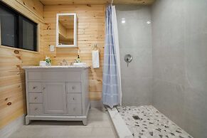 Barnacle Resort