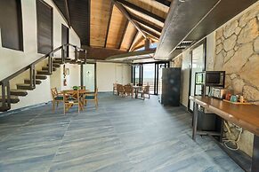 Barnacle Resort