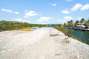 Barnacle Resort