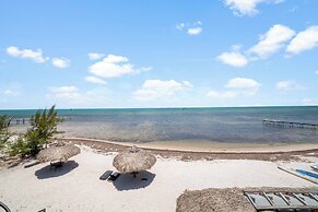 Barnacle Resort
