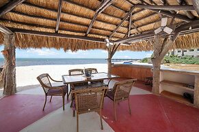 Barnacle Resort