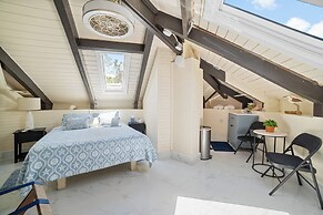 Barnacle Resort