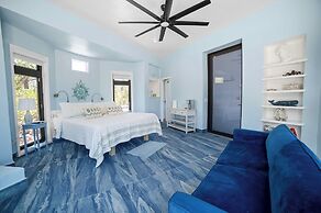 Barnacle Resort