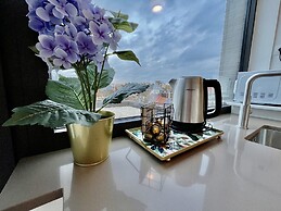 One Lux Stay near Diamond District