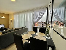 One Lux Stay near Diamond District