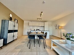 One Lux Stay near Diamond District
