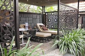 Stallion Place Hotel - Bed and Breakfast