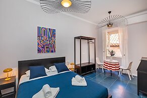 Cap rooms