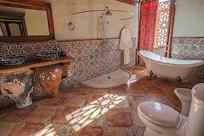 Knyazli Family Suites & Rooms