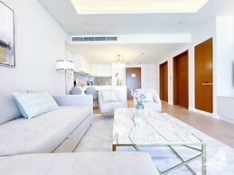 Luxury at Former Address Dubai Mall With Balcony