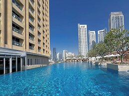 Luxury at Former Address Dubai Mall With Balcony
