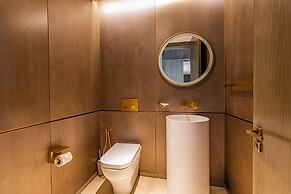 Five Palm 2br - High Floor With Full Marina View