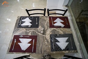 Fox House Resort