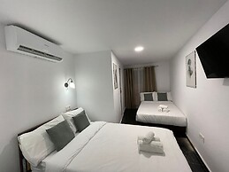 SL Hostel Marbella