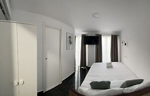 SL Hostel Marbella