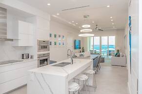 Club Suites at Rum Point