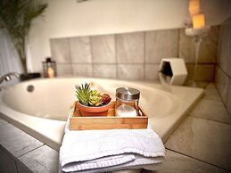 Settlers Suites