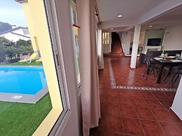 Apartments with Pool in Funchal