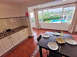 Apartments with Pool in Funchal